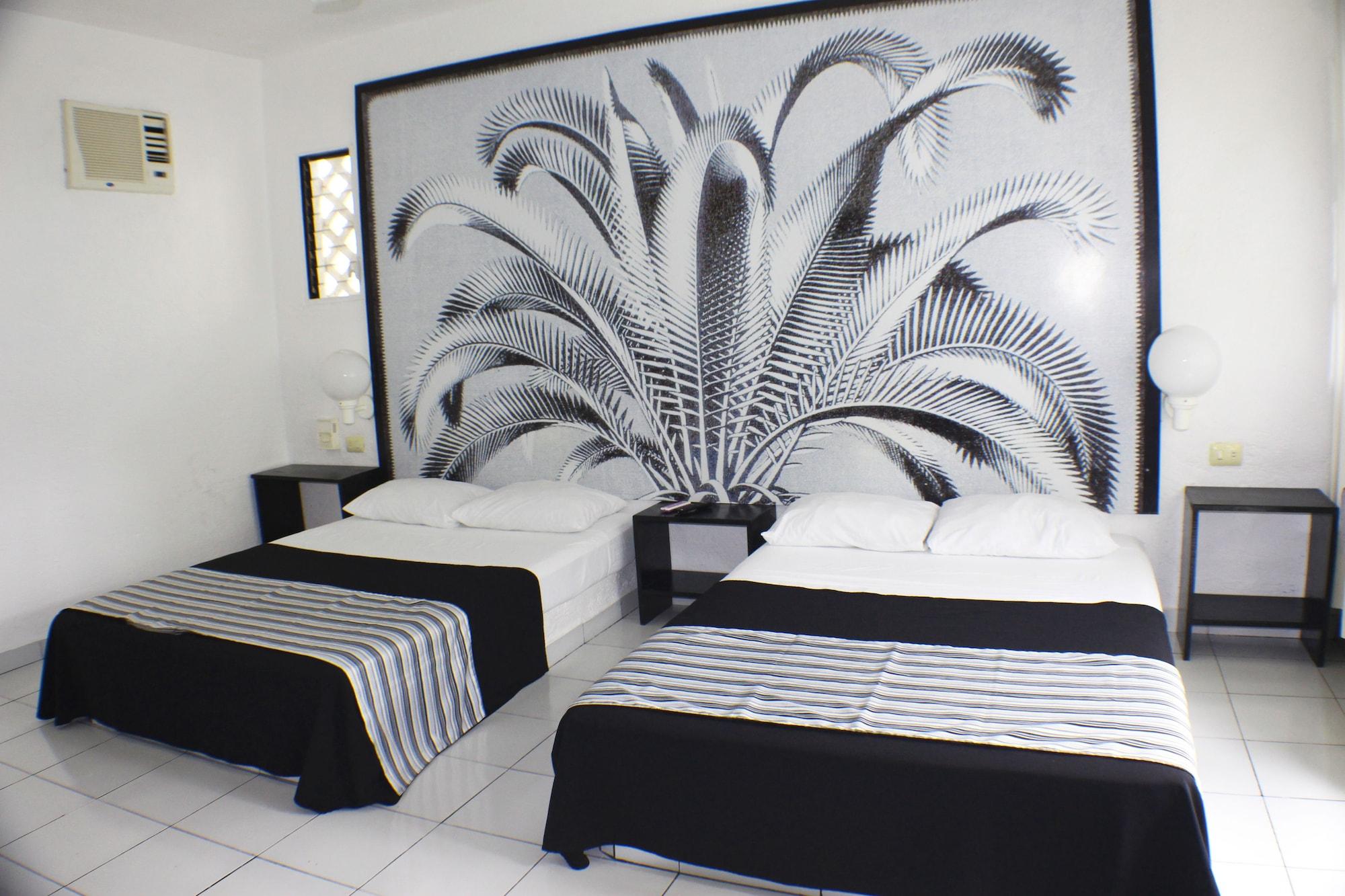 Maya del Mar on Fifth Avenue Playa del Carmen Exteriör bild