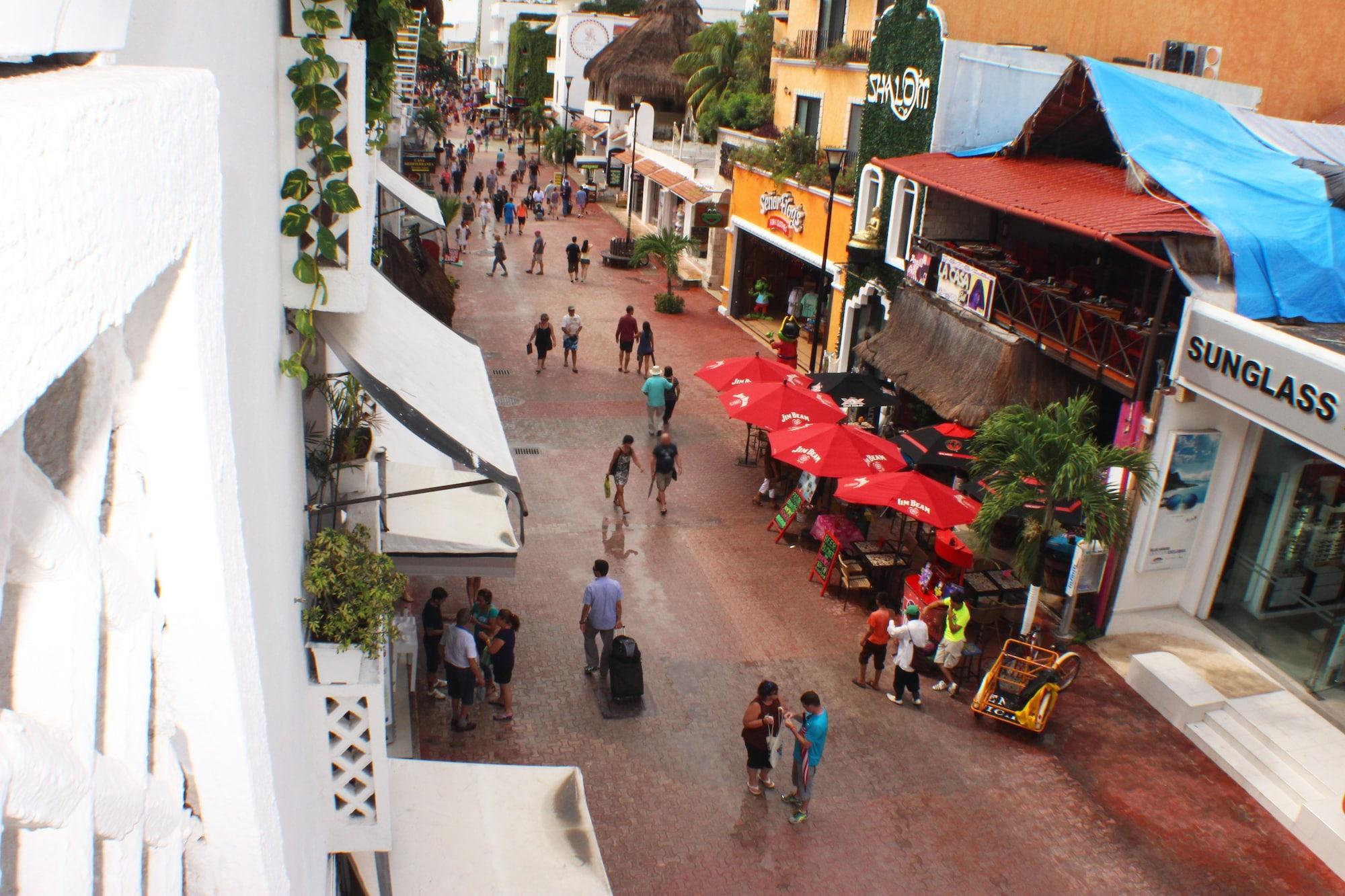 Maya del Mar on Fifth Avenue Playa del Carmen Exteriör bild